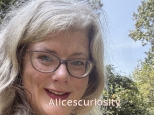 Alicescuriosity