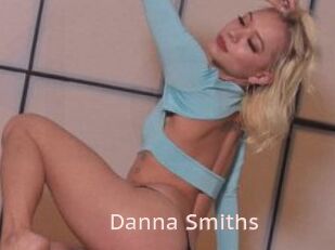Danna_Smiths