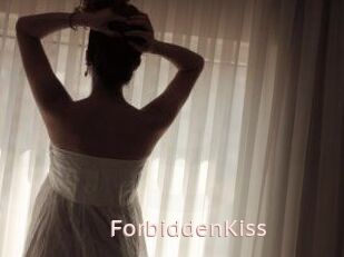 ForbiddenKiss_