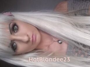 HotBlondee23