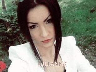 JULIANNE_