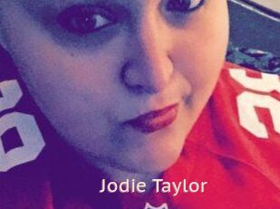 Jodie_Taylor