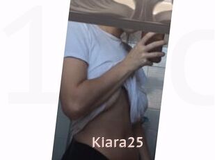 Kiara25