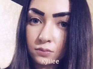 Kyliee_