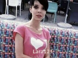 Lara123