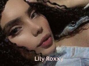 Lily_Roxxy