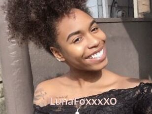 LunaFoxxxXO