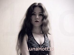 LunaHott18