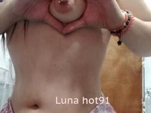 Luna_hot91