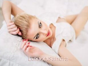 LuxxxxSandra