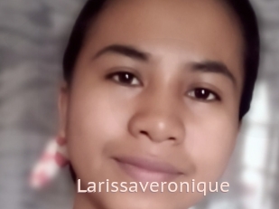 Larissaveronique