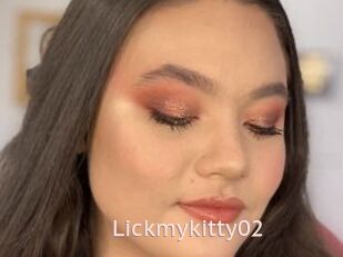 Lickmykitty02