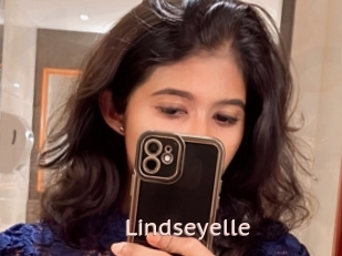 Lindseyelle