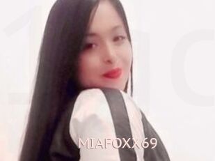 MIAFOXX69