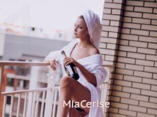 MiaCerise