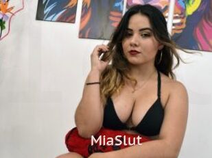 MiaSlut