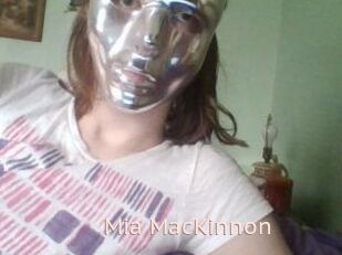 Mia_MacKinnon