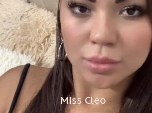 Miss_Cleo