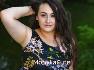 MonykaCute
