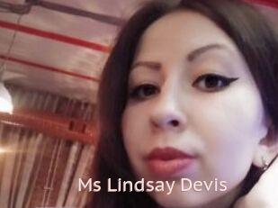 Ms_Lindsay_Devis