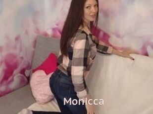 _Monicca_