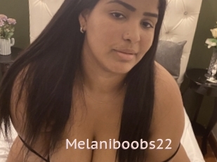 Melaniboobs22