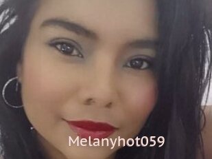 Melanyhot059