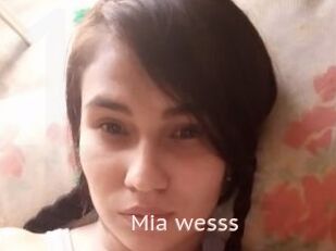 Mia_wesss
