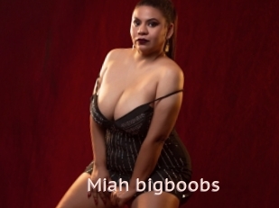Miah_bigboobs