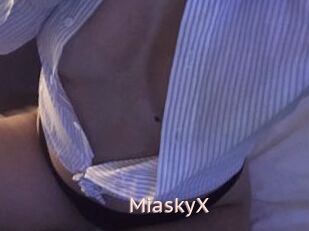MiaskyX