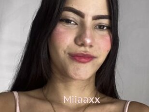 Miiaaxx