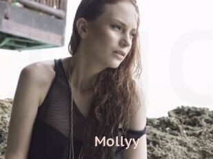 Mollyy