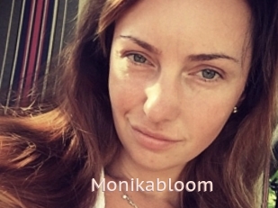 Monikabloom