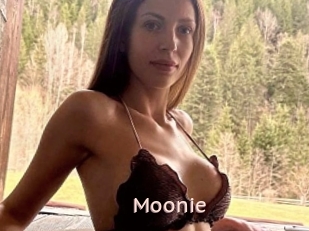 Moonie