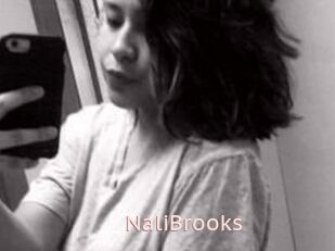 Nali_Brooks