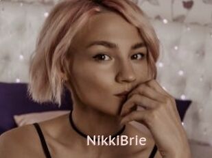 NikkiBrie