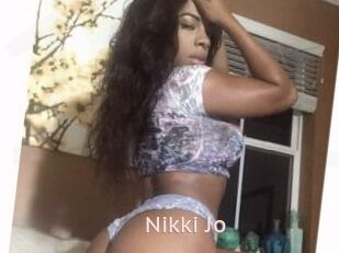 Nikki_Jo