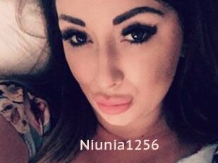 Niunia1256