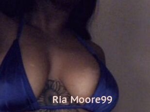 Ria_Moore99