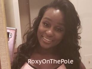 RoxyOnThePole