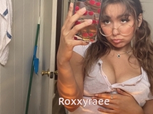 Roxxyraee