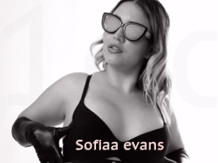 Sofiaa_evans