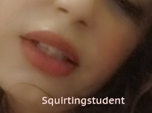 Squirtingstudent