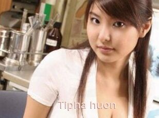 Tipha_huon