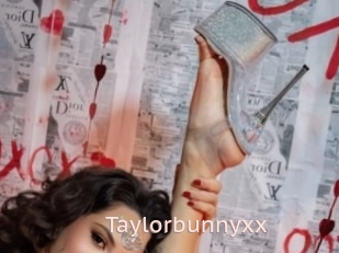 Taylorbunnyxx