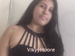 VikyyMoore