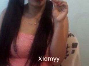 Xiomyy_
