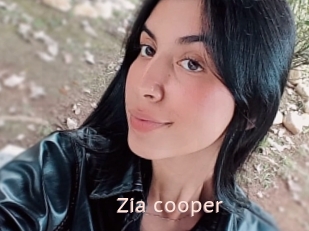 Zia_cooper